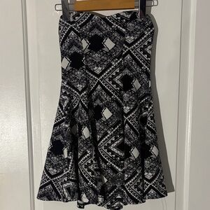 Black and White Geometric Flared mini dress